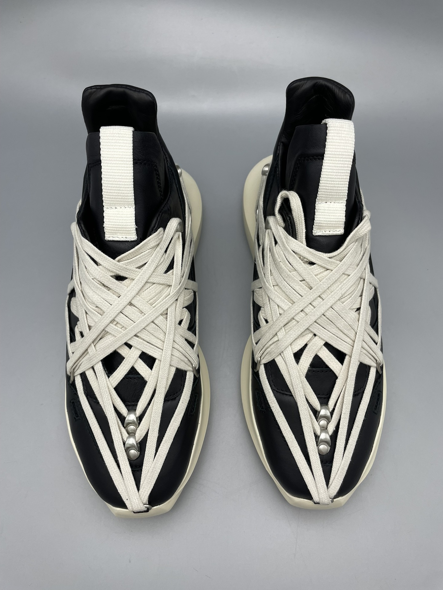 1:1 quality version crazy lace up cowhide shock absorbing low top shoes