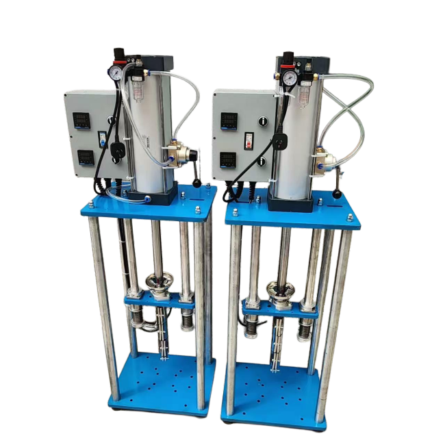 200g Desktop Pneumatic Injection Molding Machine