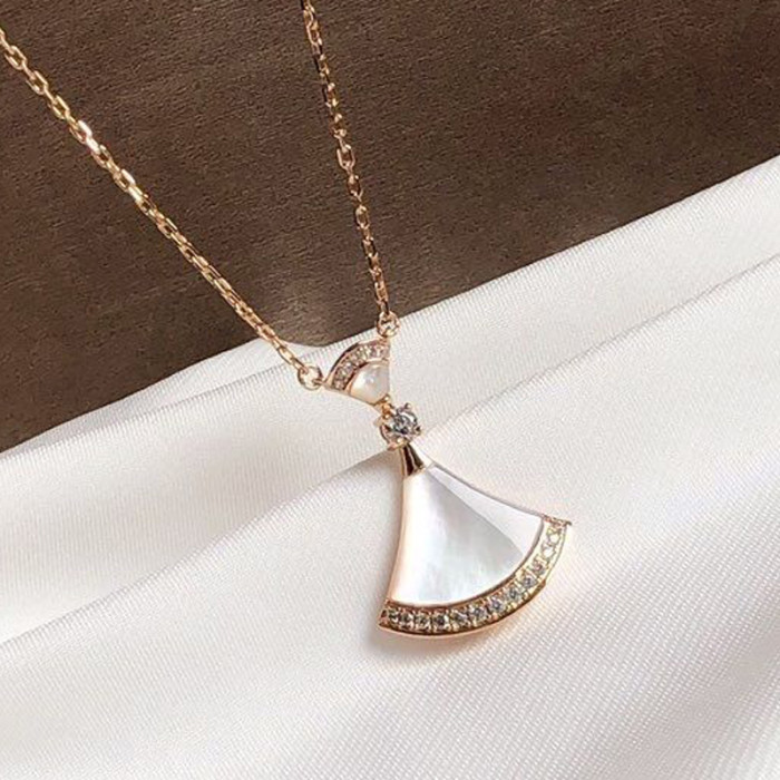 Luxury designer Necklace Classic Fashion jewelry for women Choker elegance Fan-shaped jewelry necklaces pendant High-end gift box