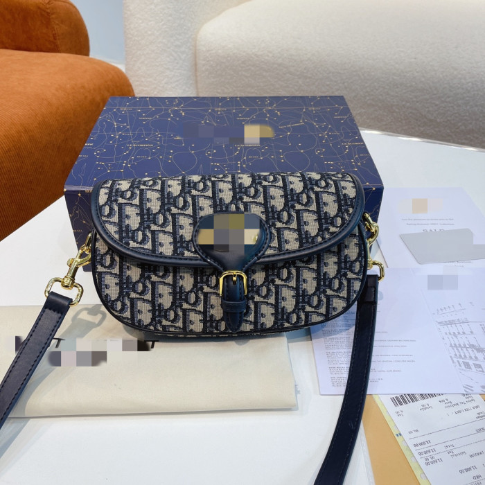 Designer saddle bag Chain bag Messenger bag handbag
