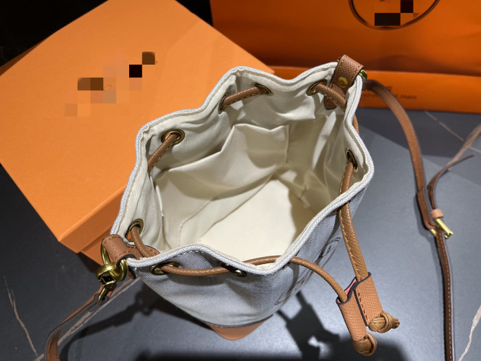 Designer bucket bag handbag