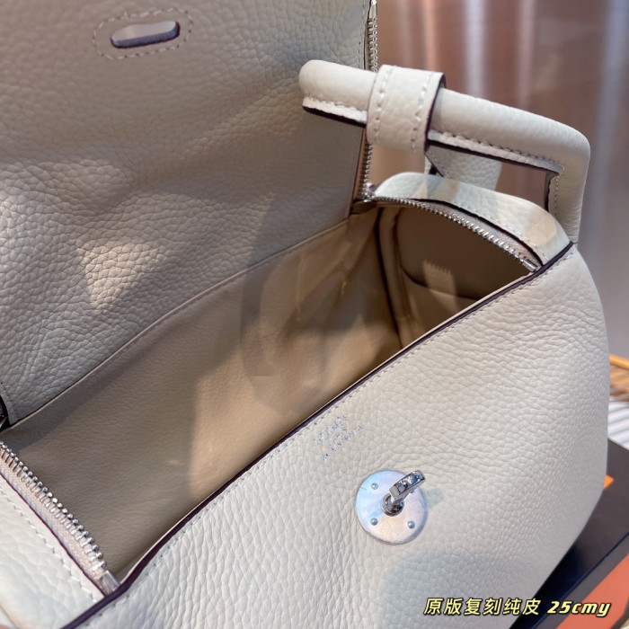 Designer Handbag Lindy Bag