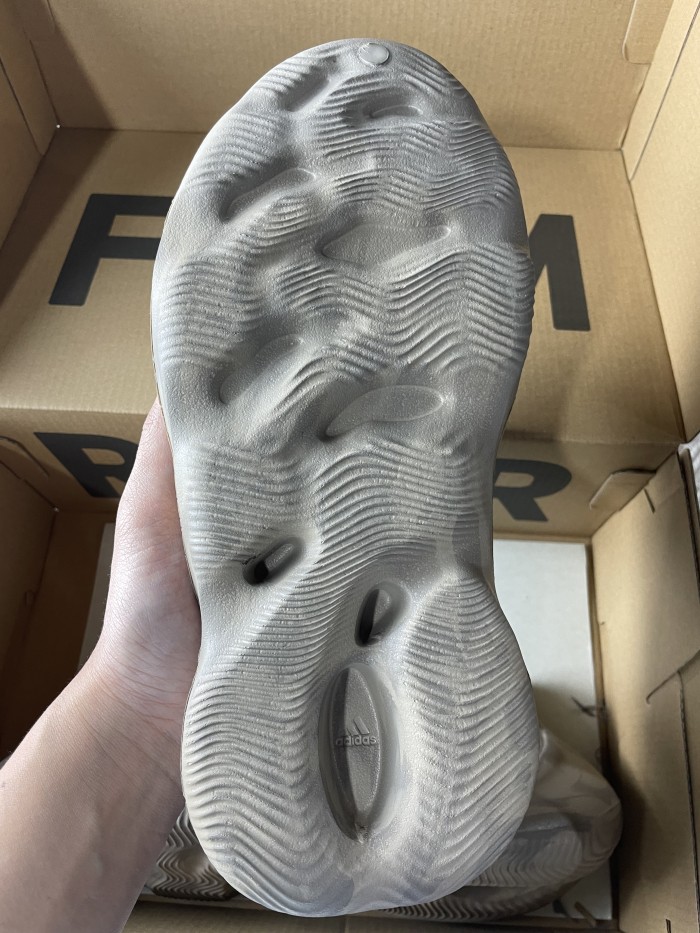 Adidas YEEZY FOAM RUNNER UPCOMING COLORWAYS 350 Coconut Hollow Hole Shoes Slipper Sandals With Box