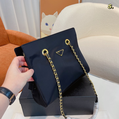designer bag high end fashion ladies handbag