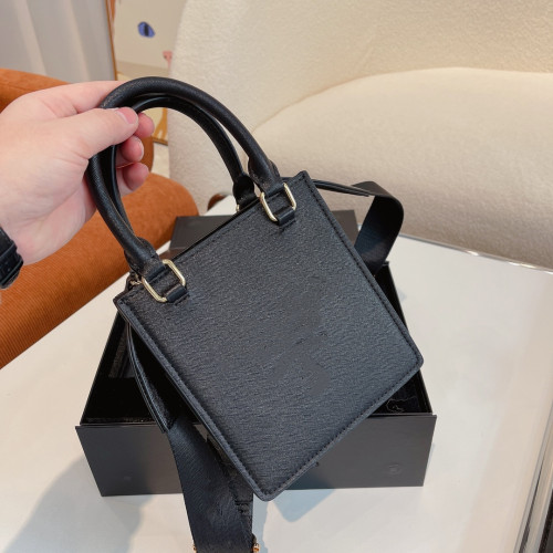 designer bag  timeless patent leather tote handbag