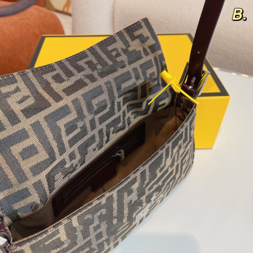 Designer bag One-shoulder cross bag handbag Detachable handle or shoulder strap