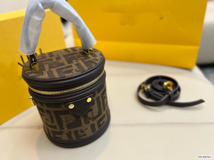 designer bag shoulder bag handbag bucket bag