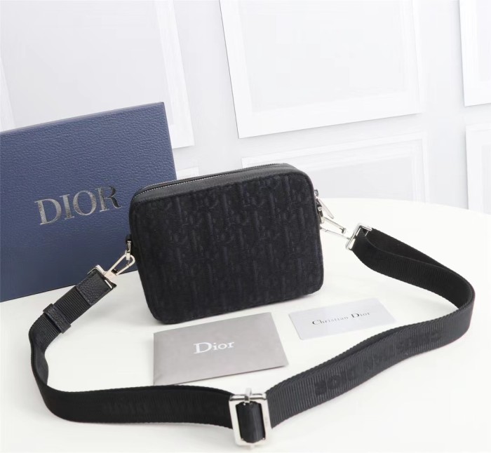 Dior Men's OBLIQUE Motif Clutch Crossbody Bag