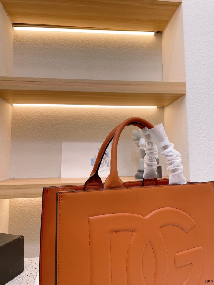Dolce & Gabbana's new handbag