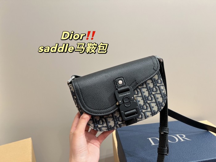 Dior Fashion Casual Saddle Bag Messenger Bag