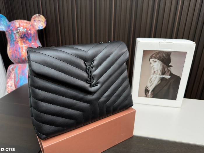 Yves Saint Laurent messenger bag YSL crossbody bag