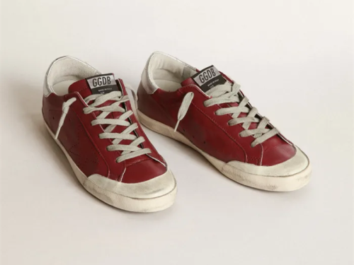 GOLDEN GOOSE Superstar sneakers in nappa leather with perforated star
