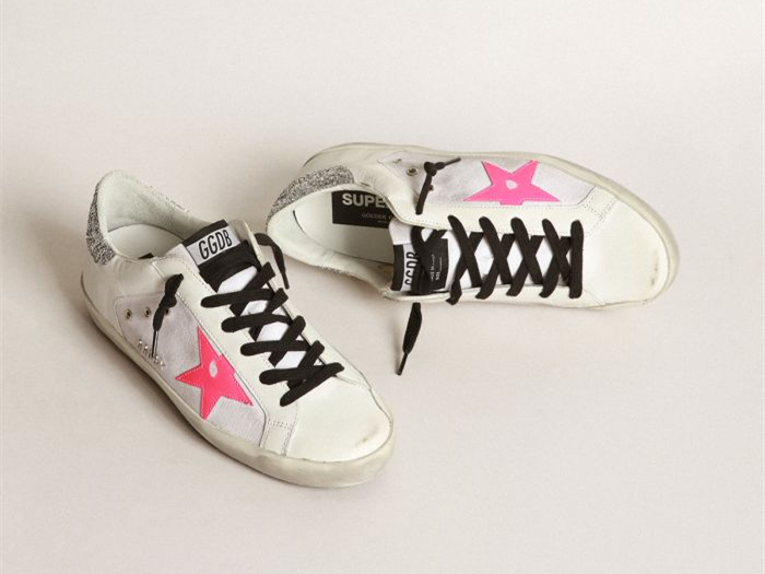 GOLDEN GOOSE Super-Star sneakers in white leather and canvas with shocking-pink leather star and silver glitter