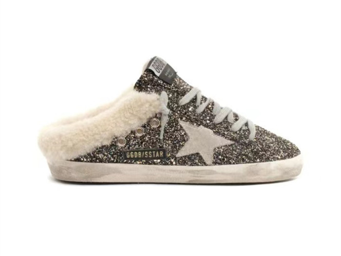 GOLDEN GOOSE Super-Star sabot black gold