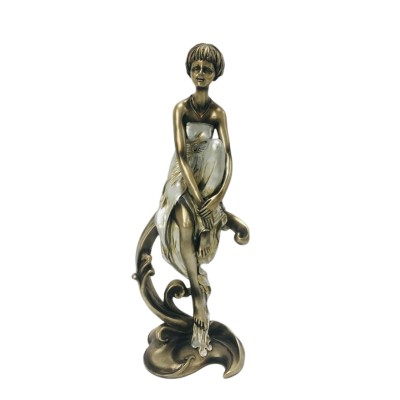 Open item - Nice detailed vintage lady figurine-15.8“H