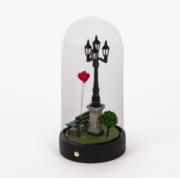 Custom Street Lamp Lit Scene in Dome - 9 H
