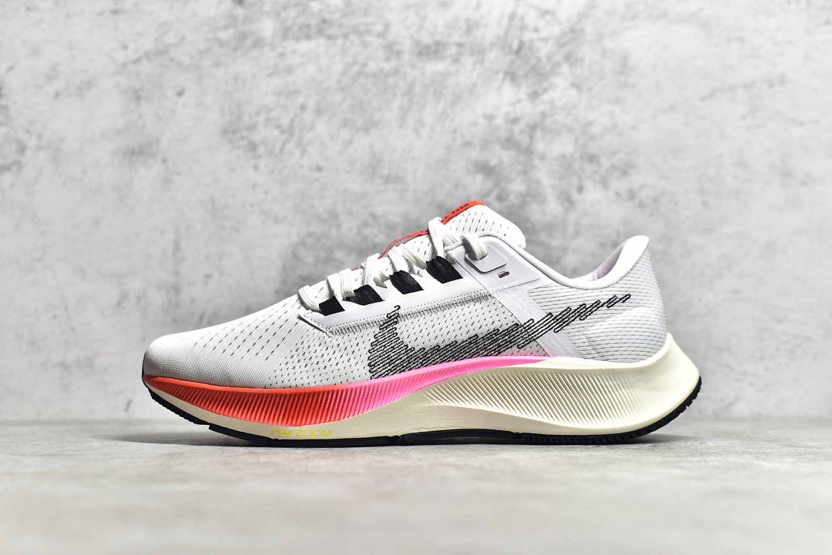 ₩ 90000 - ZoomX Pegasus Turbo 38 DJ5397-100 - www.krstocks.com