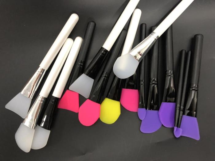 Silicone Head Makeup Brushes Set for Mask Cream Cleaning Brushes Beauty Facial Tool 7 Pieces Set