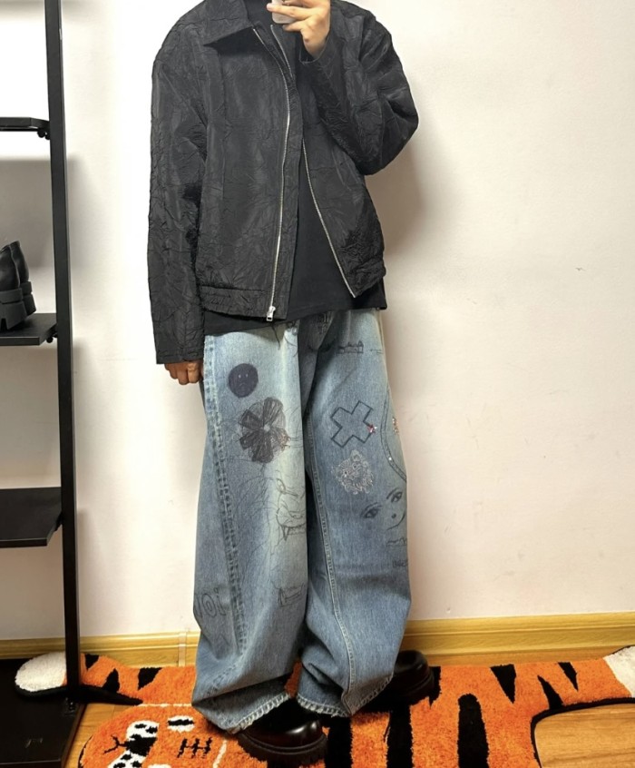 1:1 quality version Hand-painted graffiti rhinestone jeans