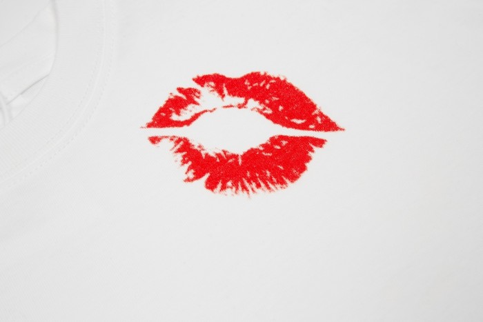 1:1 quality version Letters lipstick red lips printed tee 2 colors