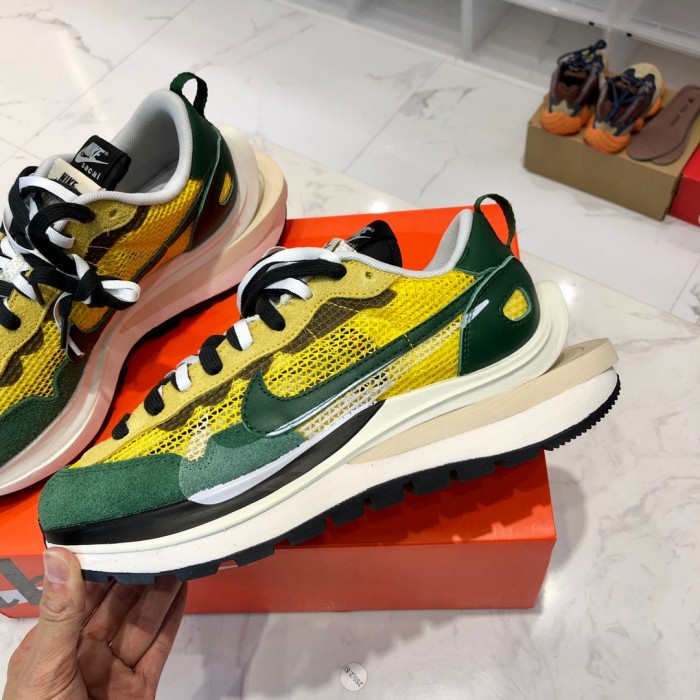 1:1 quality version Barbell Stretch Sneakers green & yellow