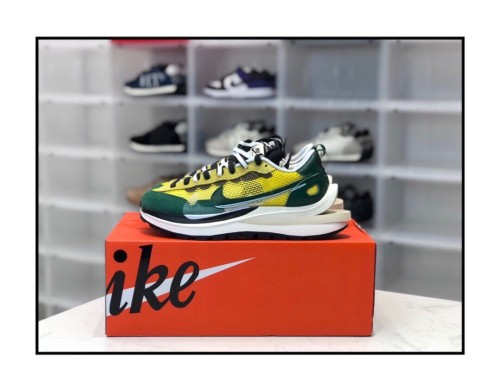 1:1 quality version Barbell Stretch Sneakers green & yellow