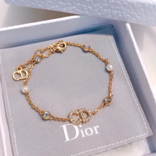 CD pearl bracelet