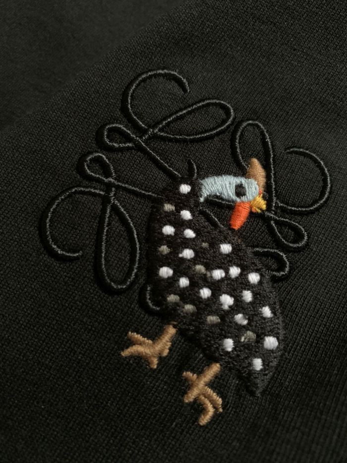 Embroidered Chest Label Pearl Chicken T-Shirt