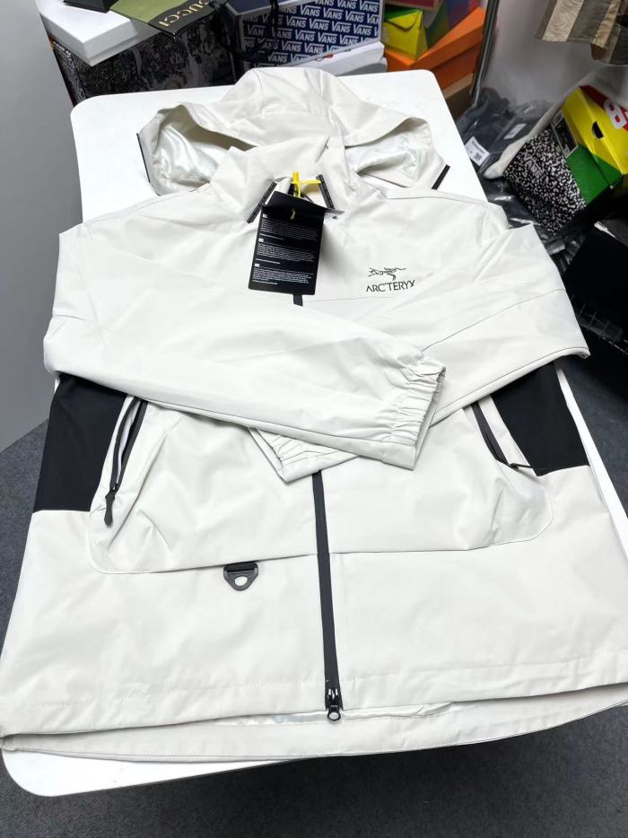 Workwear Patchwork Outdoor Windproof Waterproof Punching Jacket 3 colors
