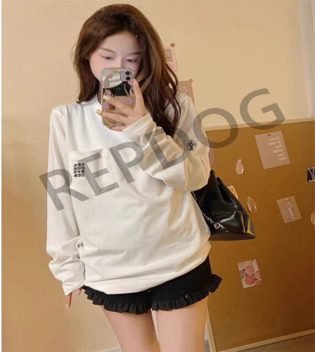 1:1 quality version Chest Pocket Right Sleeve Sanskrit Letter Embroidered Long Sleeve T-Shirt 2 colors