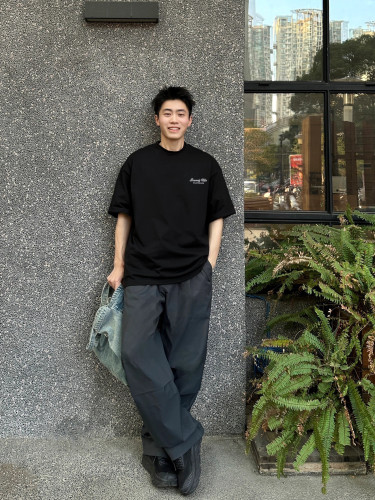 1:1 quality version Embroidered Big Silhouette T-Shirt