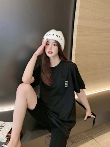1:1 quality version Embroidered small logo tee