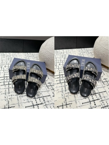 1:1 quality version Oblique Jacquard Flip Flops 2 colors