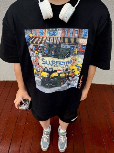 SS22 Week 19 Manhattan Tee 2 colors