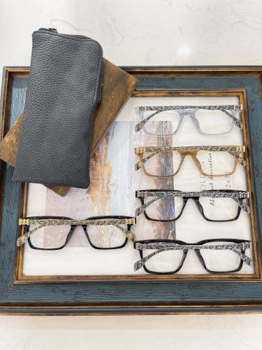1:1 quality version Glasses with metal temples 5 colors