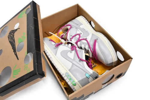  N  Dunk Low OW Lot 30 DM1602-122