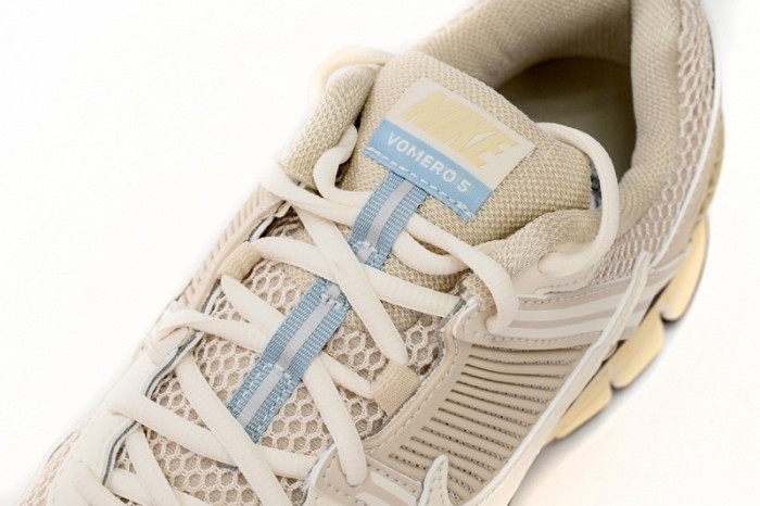  N Zoom Vomero 5 Oatmeal FB8825-111
