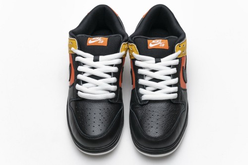  N  Dunk SB Low Raygun 304292-803