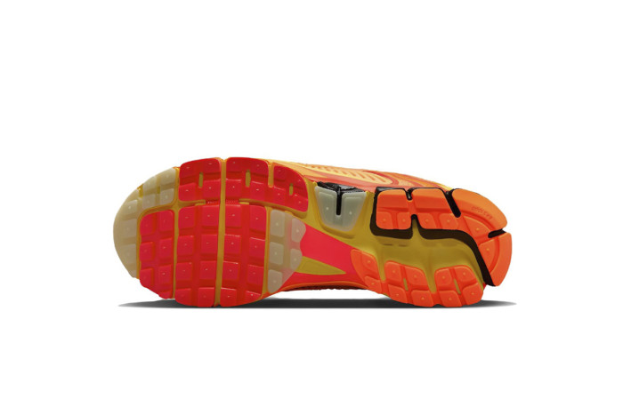  N Zoom Vomero 5 Doernbecher FD9711-602