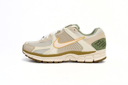  N Zoom Vomero 5 Sail Laser Orange Medium Olive FQ6868-181