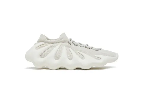 A  Y**zy 450 Cloud White H68038