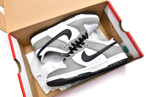  N  Dunk Low Light Smoke Grey DO7412-229