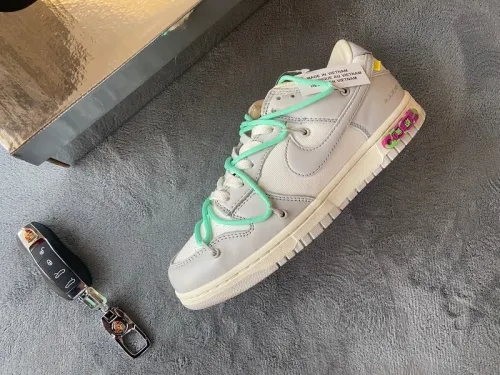  N  Dunk Low OW Lot 4 DM1602-114