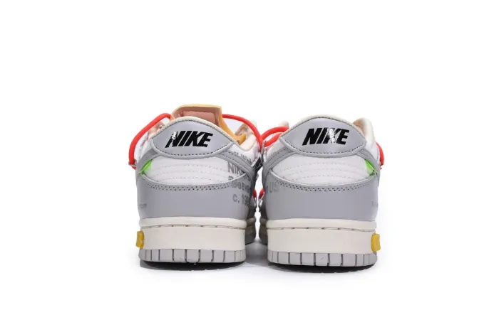  N  Dunk Low OW Lot 6 DM1602-110