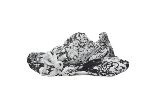 B 3XL Sneaker in White Graffiti 734731 W3XDC 0135