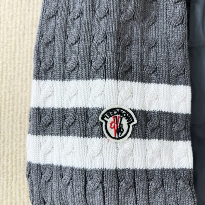 Sleeve Small Logo Knit Patchwork Stand Collar Zipper Down Jacket 2 colors