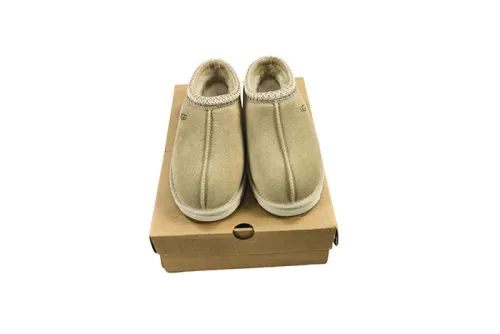[buy more save more] 27885948 Low Top Snow Boots Shoes【With shoebox】