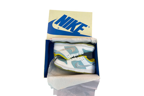 [buy more save more] 27940135 White, Silver and Blue Colorblocking Sneakers【With shoebox】