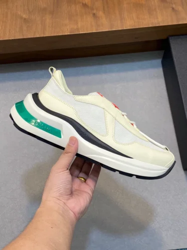 PR@DA@ SNEAKERS   PRD059