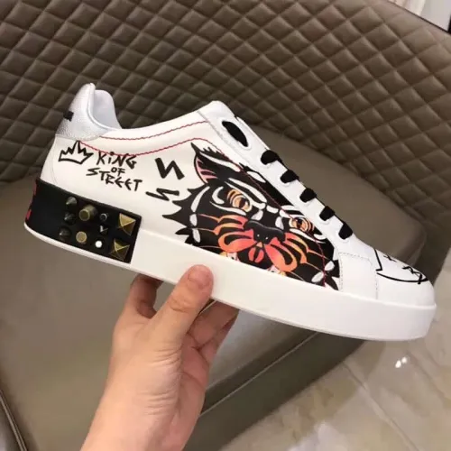 DOLCE    G@BB@N@ PORTOFINO SNEAKERS WITH APPLIQUS   DG019